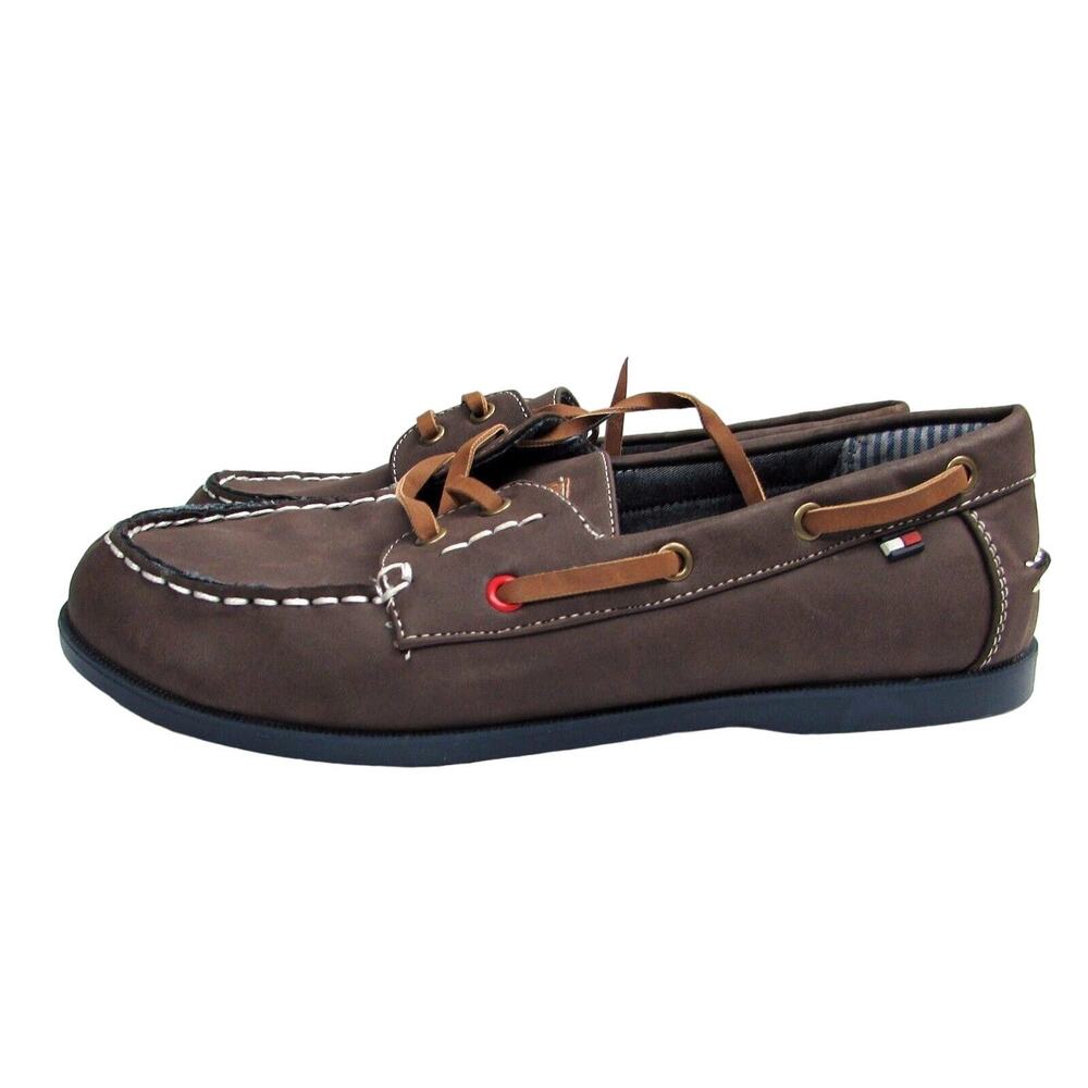Tommy Hilfiger boys size 4 boat shoes brown